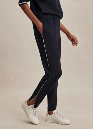 The Slim Pintuck Pant 27.5??